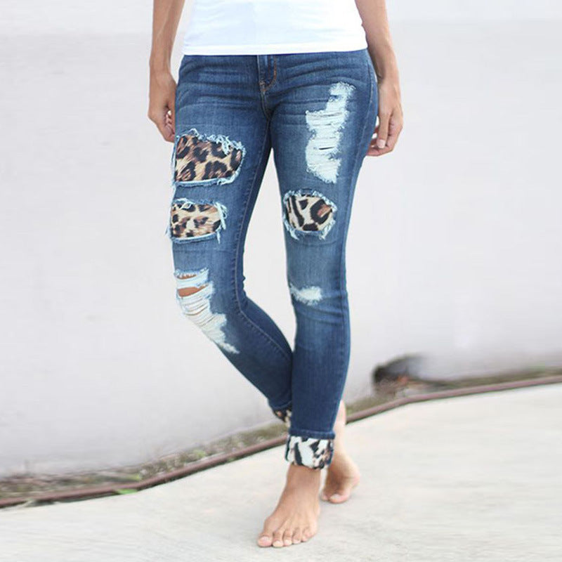 Ladies Cropped Jeans With Hand-Worn Stickers